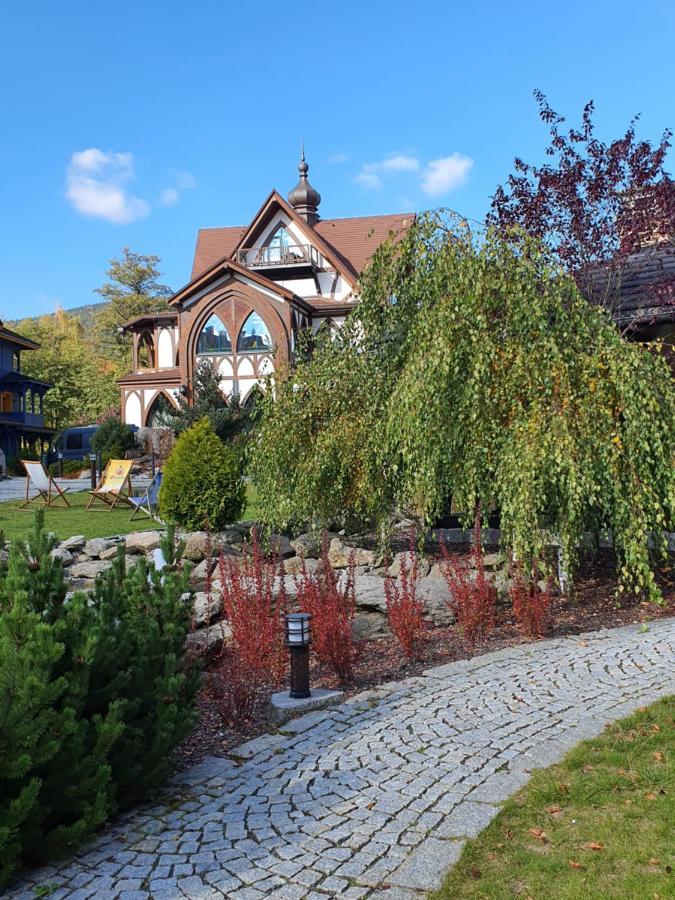 Viking Valley: Two-story Norwegian Retreat With Dual Balconies And Wellness Access * Szklarska Poreba