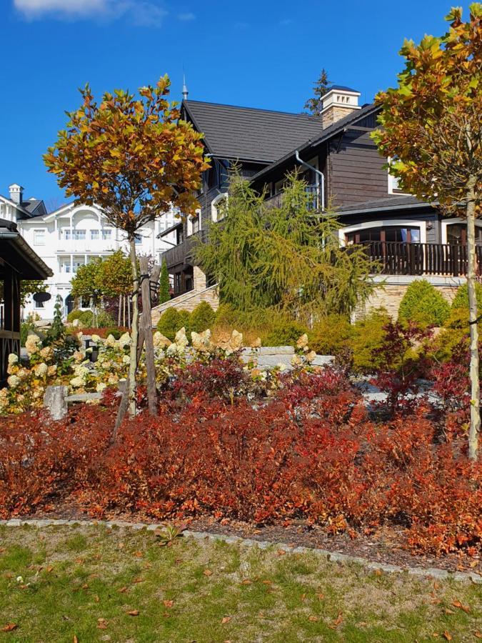 Viking Valley: Two-story Norwegian Retreat With Dual Balconies And Wellness Access Szklarska Poreba