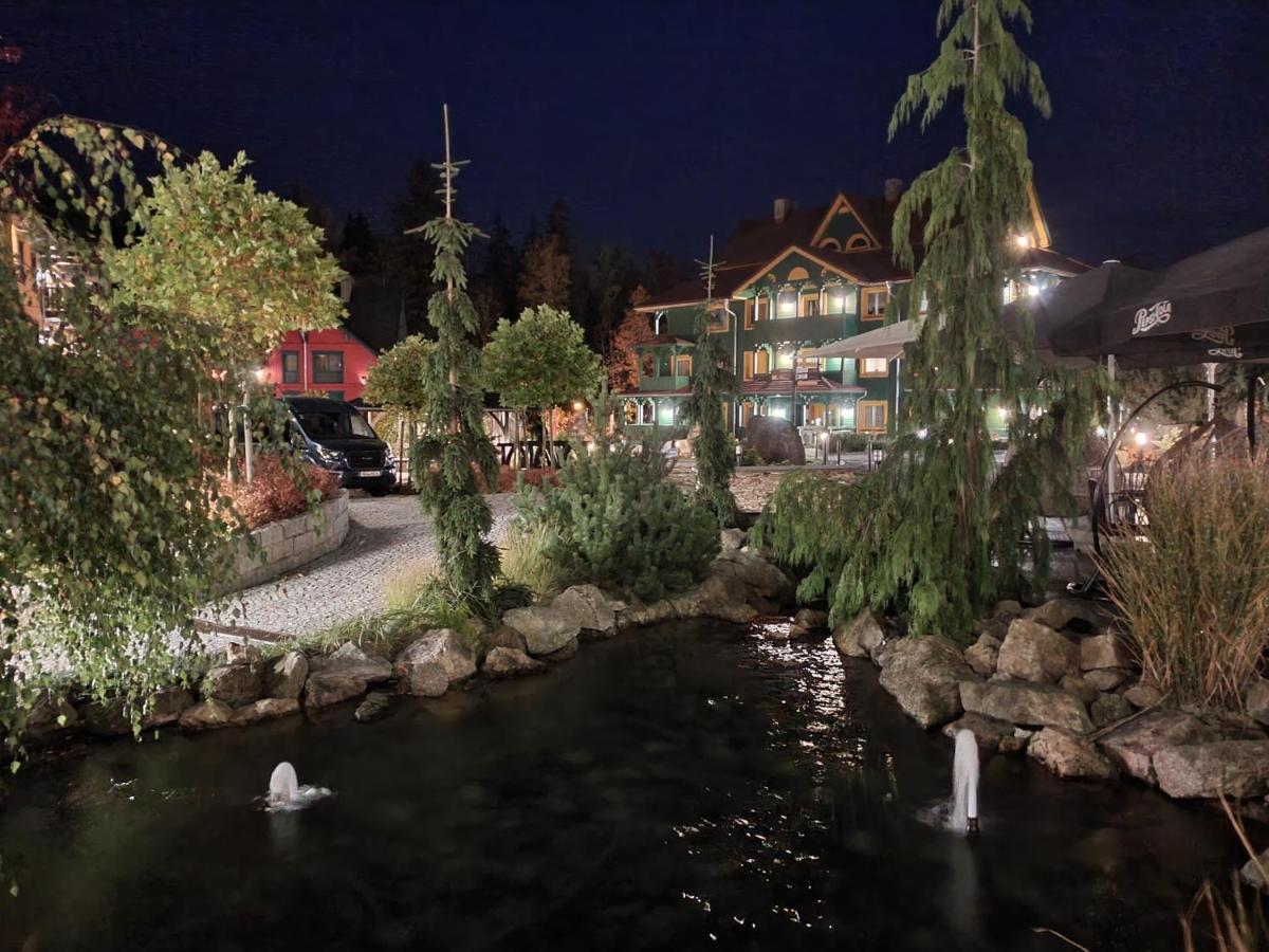 Viking Valley: Two-story Norwegian Retreat With Dual Balconies And Wellness Access Szklarska Poreba